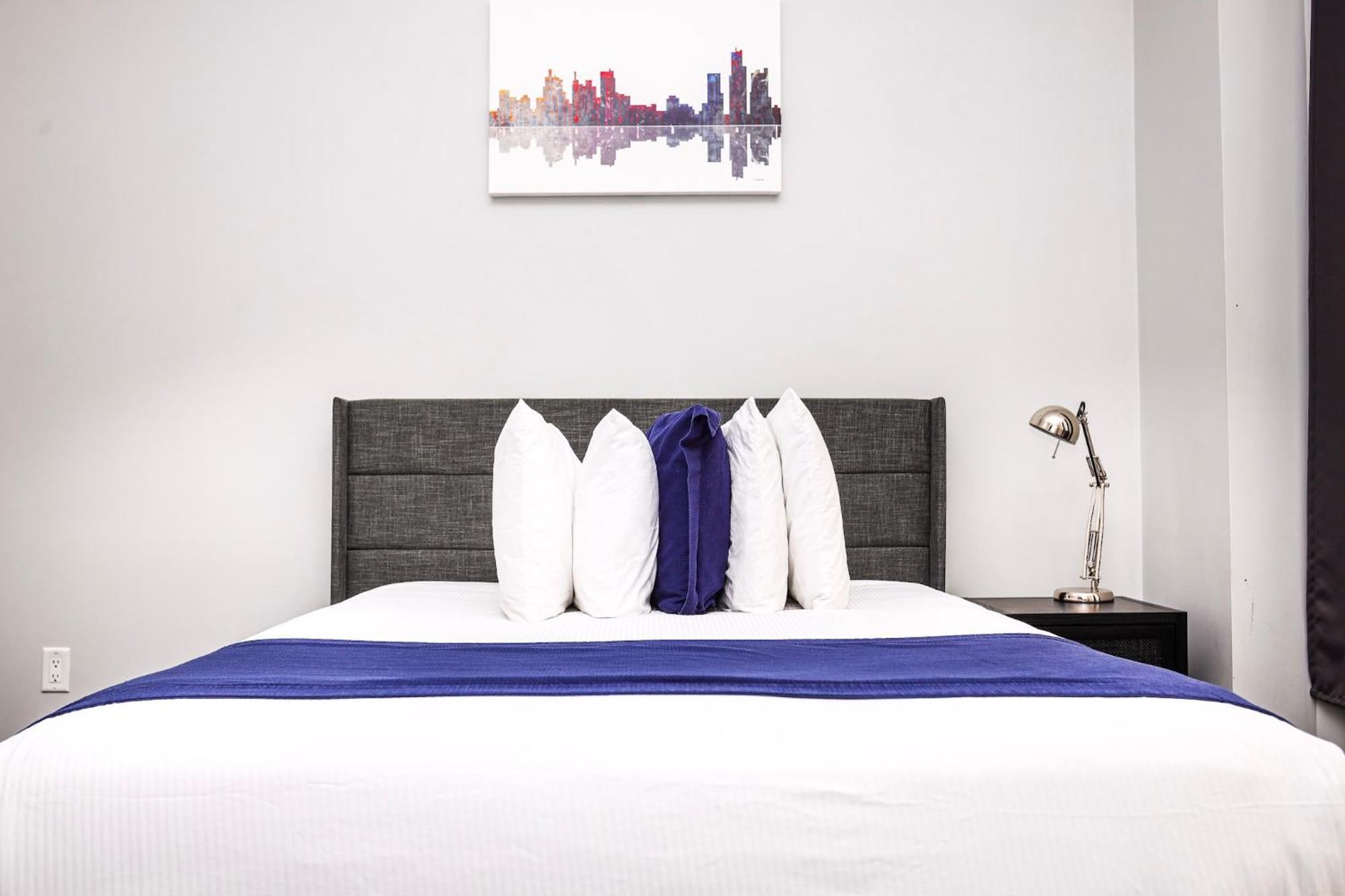 Large Stylish Newbury Street Studio W/ Kitchen ボストン エクステリア 写真