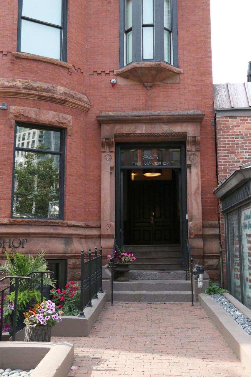 Large Stylish Newbury Street Studio W/ Kitchen ボストン エクステリア 写真